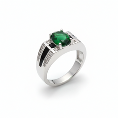 92.5 Silver Emerald Green Stone Ring