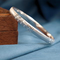 Graceful Heritage Kada