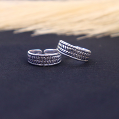 Heritage Band Silver Toe Ring