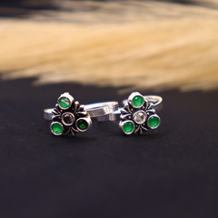 Vintage Emerald Bloom Toe Ring
