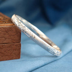 Heritage Carved Sterling Kada
